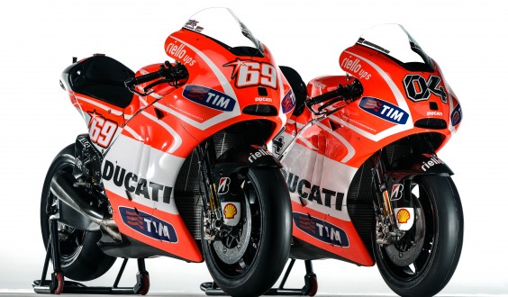 MotoGP: Tutte le immagini e le caratteristiche tecniche della nuova Ducati GP13