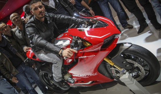 World Superbike: Definiti programmi e squadra Ducati per la stagione 2014