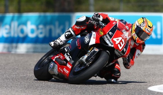 Coppa del Mondo STK 1000; Imola Fabio Massei Ducati Team EAB in pole !