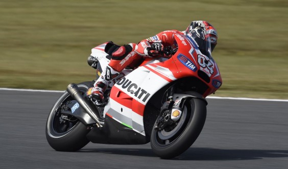 MotoGP Motegi; Dovizioso Ducati, pole provvisoria in casa Honda